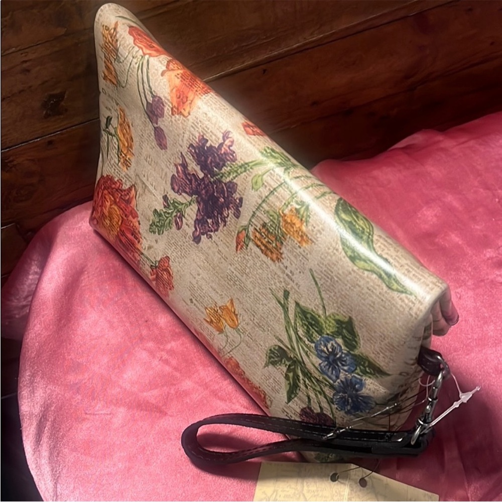 Patricia Nash Valerie Fold-over Wristlet NWT - Picture 7 of 8